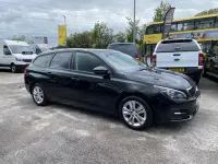 Begagnad Peugeot 308 Active 2018 Svart Kombi