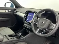 Used Volvo XC40 Core 161 HP (118 kW) 2023 Blue SUV