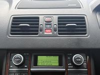 Begagnad Volvo XC90 Executive 200 HK (147 kW) 2011 Silver SUV