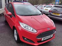 Used Ford Fiesta Zetec 82 HP (60 kW) 2014 Red Hatchback