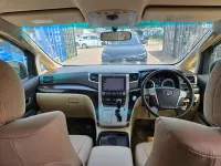Used Toyota Alphard 190 HP (139 kW) 2026 White MPV