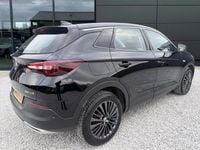 Used Vauxhall Grandland X Business Edition 130 HP (95 kW) 2020 Black SUV