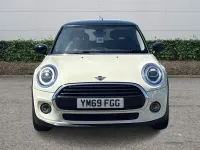Used Mini Cooper Classic 136 HP (100 kW) 2020 White Hatchback