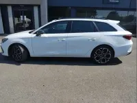 Used Cupra Leon 200 HP (147 kW) 2025 White Estate