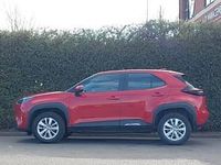 Used Toyota Yaris Hybrid 116 HP (85 kW) 2023 Red Estate