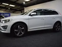 Used Volvo XC60 R-Design 190 HP (139 kW) 2016 White SUV