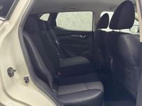 Used Nissan Qashqai N-Connecta 2016 White SUV