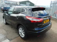 Used Nissan Qashqai Acenta Premium 110 HP (80 kW) 2015 Black SUV