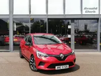 Used Renault Clio Evolution 145 HP (106 kW) 2023 Red Hatchback