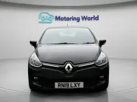 Używany Renault Clio IV Play 76 KM (55 kW) 2019 Czarny Hatchback