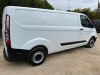 Used Ford Transit Custom 105 HP (77 kW) 2022 White Van