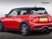 Used Mini Cooper S Exclusive 176 HP (129 kW) 2022 Red Hatchback