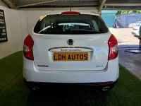 Used SsangYong Korando 149 HP (109 kW) 2015 White SUV