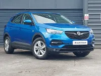 Gebraucht Vauxhall Grandland X 130 PS (95 kW) 2019 Blau SUV
