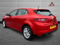 Used Renault Mégane Dynamique 2017 Red Hatchback