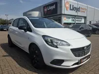 Used Vauxhall Corsa 75 HP (55 kW) 2018 White Hatchback