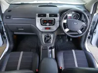 Usado Ford Kuga Titanium 140 HP (102 kW) 2011 Branco SUV