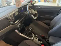 Usado VW Polo Life 95 HP (69 kW) 2023 Vermelho Citadino