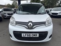 Used Renault Kangoo Business 80 HP (58 kW) 2018 White MPV