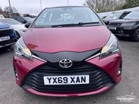 Used Toyota Yaris 107 HP (78 kW) 2019 Red Hatchback