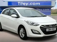 Used Hyundai i30 Active 100 HP (73 kW) 2014 White Hatchback