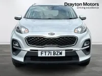 Usado Kia Sportage 130 HP (95 kW) 2022 Prateado SUV