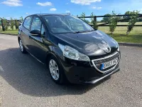Used Peugeot 208 Access 68 HP (50 kW) 2013 Black Hatchback