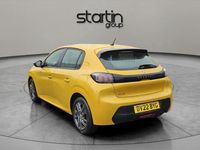 Used Peugeot 208 Active Premium 75 HP (55 kW) 2022 Yellow Hatchback
