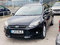 Usado Ford Focus Zetec 125 HP (91 kW) 2013 Preto Citadino