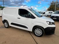 Used Peugeot Partner 131 HP (96 kW) 2020 White MPV