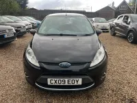 Usado Ford Fiesta Zetec 82 HP (60 kW) 2009 Preto Citadino