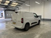 Used Citroën Berlingo 100 HP (73 kW) 2024 White MPV