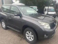Used Toyota Land Cruiser 190 HP (139 kW) 2012 Hatchback