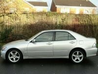 Used Lexus IS200 153 HP (112 kW) 1999 Sedan