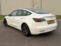 Used Tesla Model 3 Long Range AWD 366 kW (498 HP) 2021 White Sedan
