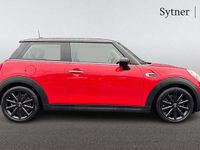 Used Mini Cooper Classic 134 HP (98 kW) 2020 Red Hatchback