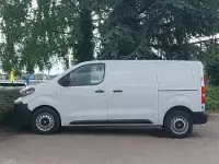 Usado Vauxhall Vivaro 2024 Branco Monovolume