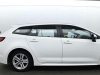 Used Toyota Corolla 122 HP (89 kW) 2020 White Estate