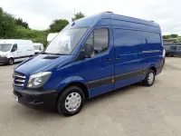 Used Mercedes Sprinter 140 HP (102 kW) 2018 Blue Van