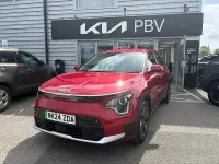 Begagnad Kia e-Niro 11 kW (15 HK) 2024 Röd SUV
