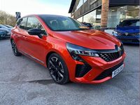 Used Renault Clio V Techno 90 HP (66 kW) 2025 Valencia orange  Hatchback
