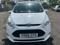 Usado Ford B-MAX Zetec 95 HP (69 kW) 2016 Branco Monovolume