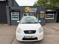 Used Kia Picanto 2010 White Hatchback