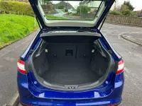 Used Ford Mondeo Titanium 180 HP (132 kW) 2017 Blue Hatchback
