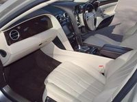 Used Bentley Flying Spur 500 HP (367 kW) 2014 Cream Sedan