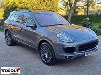 Usado Porsche Cayenne 416 CV (305 kW) 2015 Gris SUV