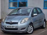 Used Toyota Yaris 87 HP (63 kW) 2010 Silver Hatchback