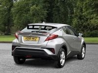 Second-hand Toyota C-HR 116 CP (85 kW) 2018 Argintiu SUV