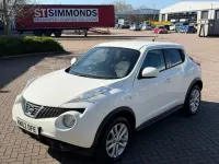 Used Nissan Juke Acenta 117 HP (86 kW) 2013 White SUV