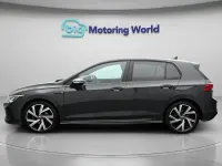 Używany VW Golf VIII R-line 150 KM (110 kW) 2023 Szary Hatchback